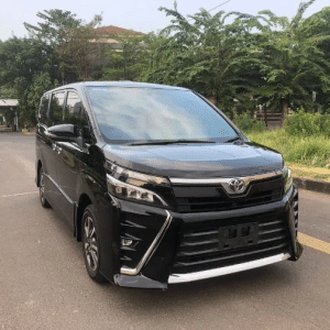 Toyota Voxy 2019 Hitam Second