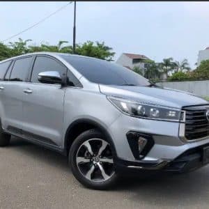 Toyota Innova Venturer Bensin 2022