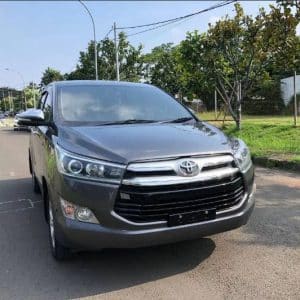 Toyota Innova Reborn Q AT 2017