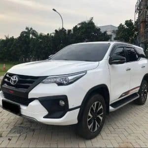 Toyota Fortuner 2.4 VRZ TRD 2018