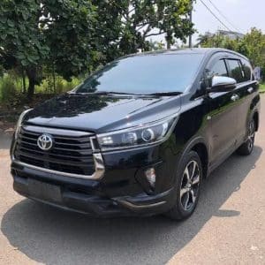 Toyota Innova Venturer 2022