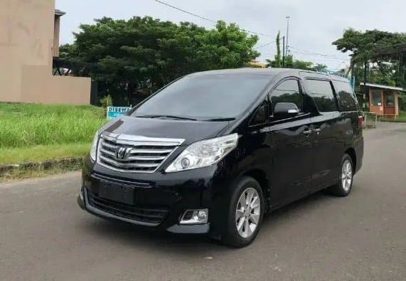 Toyota Alphard 2013